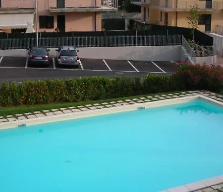 N098 - Numana, Nuovo Trilocale Con Giardino In Con Piscina Apartamento *